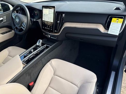 New 2026 Volvo XC60 B5 Core image 16