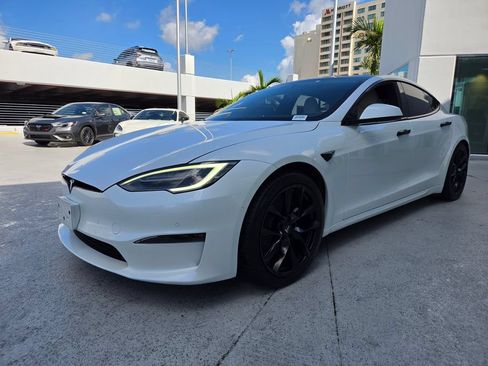 Used 2022 Tesla Model S AWD/4WD image 16