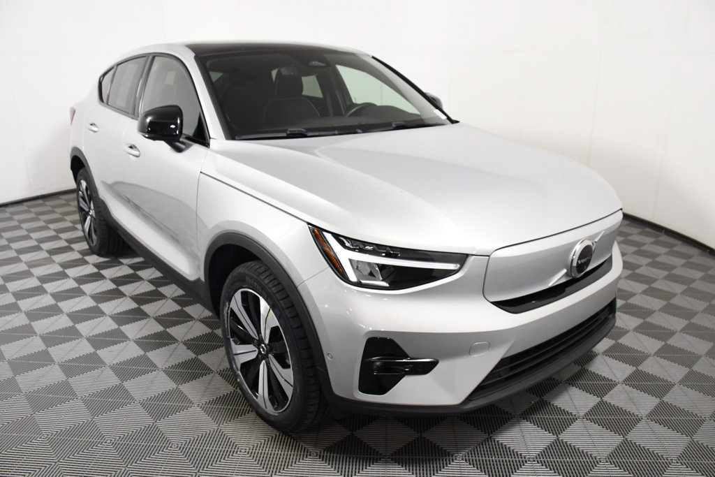 Used 2023 Volvo C40 P8 Recharge Plus AWD/4WD image 9