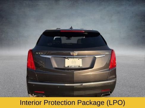 Used 2018 Cadillac XT5 Luxury w/ Driver Awareness Package image 7