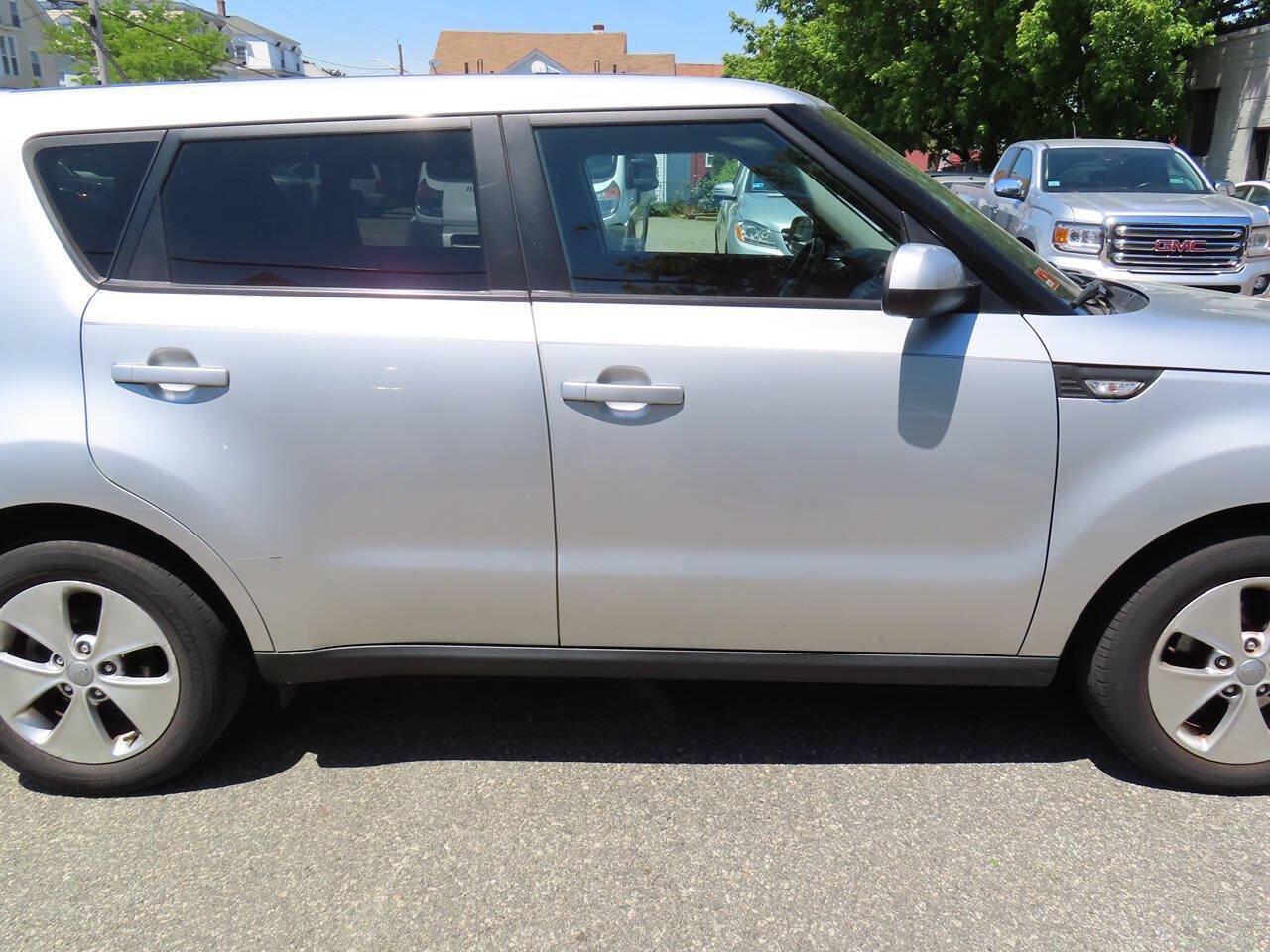 Used 2014 Kia Soul FWD image 7