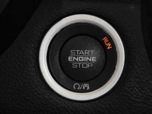 Used 2021 RAM 1500 Big Horn image 11