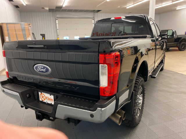 Used 2017 Ford F350 Lariat w/ Lariat Ultimate Package AWD/4WD image 12