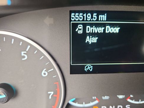 Used 2019 Ford EcoSport SE w/ SE Convenience Package AWD/4WD image 25