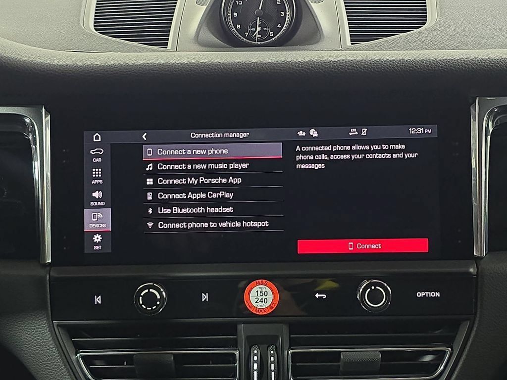 Certified 2026 Porsche Macan AWD/4WD image 17