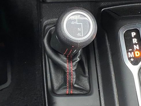 Used 2020 Jeep Wrangler Unlimited Rubicon AWD/4WD image 18