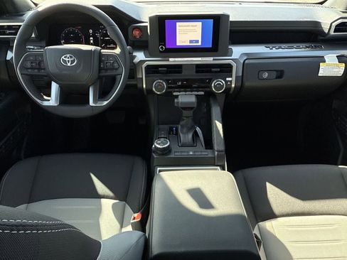 New 2025 Toyota Tacoma TRD Off-Road image 15