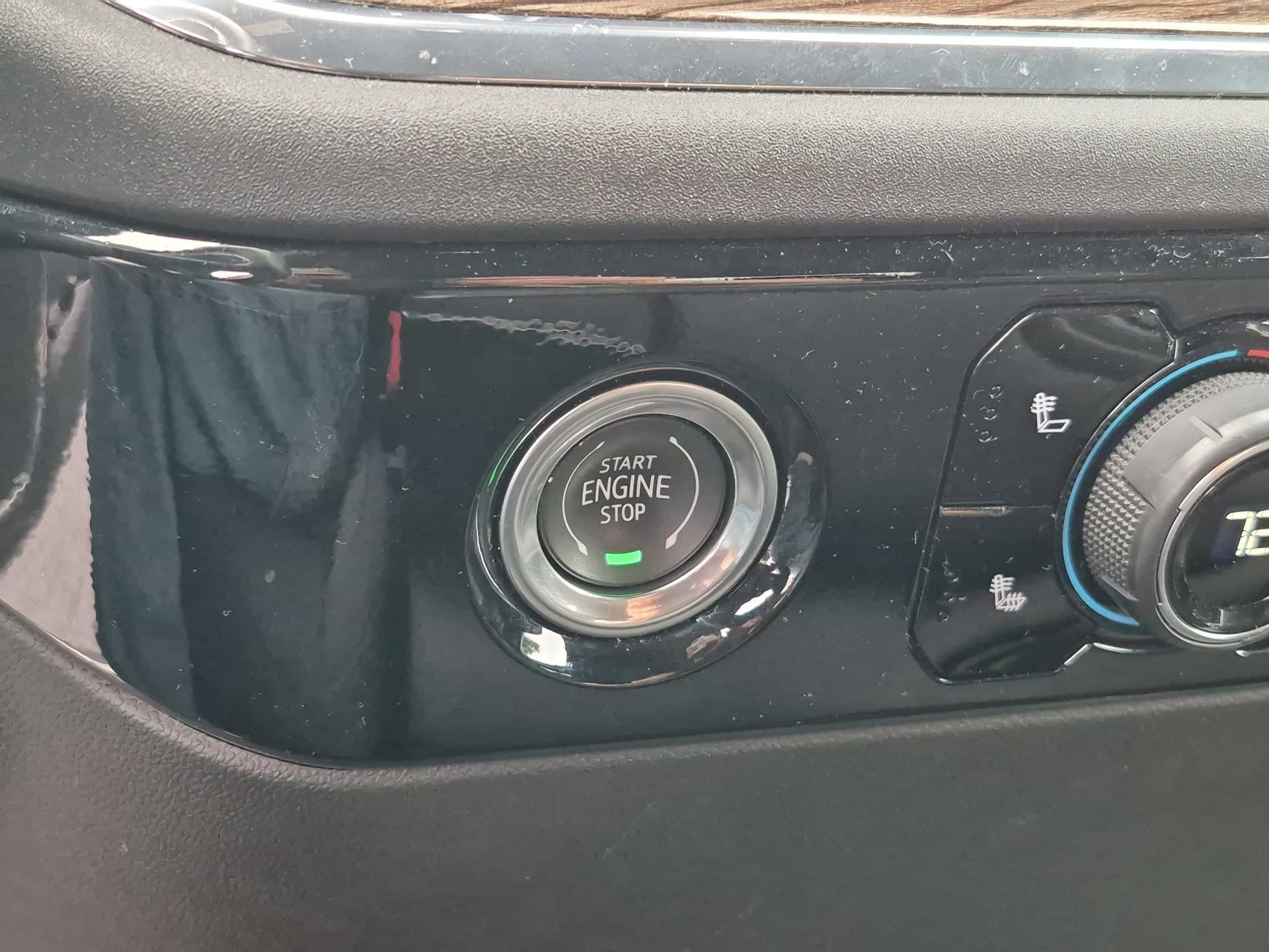 Certified 2023 Chevrolet Silverado 1500 LT AWD/4WD image 17