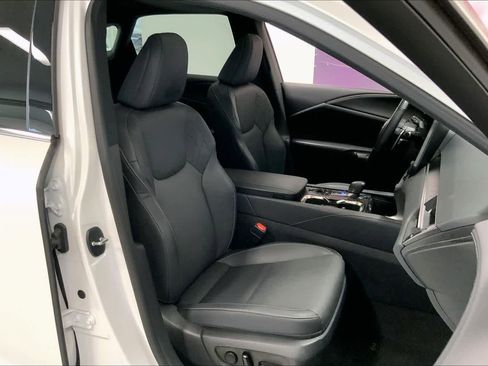 Used 2024 Lexus RX 350 Premium w/ Accessory Package (Z1) AWD/4WD image 11