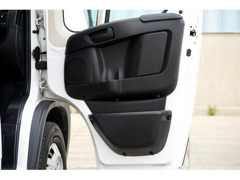 Used 2017 RAM ProMaster 2500 image 27