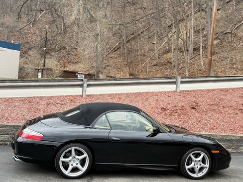 Used 2002 Porsche 911 Carrera image 11