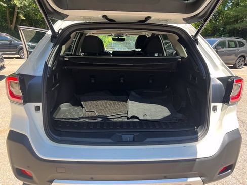 Certified 2024 Subaru Outback Limited AWD/4WD image 19