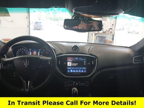 Used 2015 Maserati Ghibli RWD image 4
