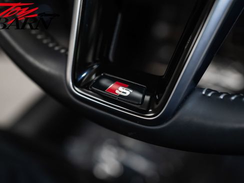 Used 2020 Audi S7 Prestige w/ Prestige Package image 35