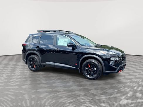 Certified 2026 Nissan Rogue SV AWD/4WD image 13