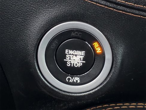 Used 2020 Dodge Challenger GT image 27