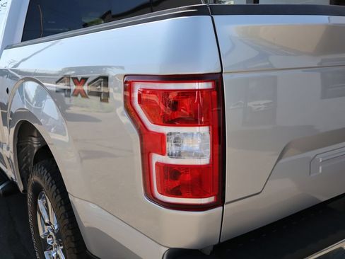 Used 2019 Ford F150 XLT w/ Equipment Group 302A Luxury AWD/4WD image 10
