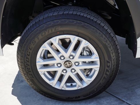 Used 2024 Toyota Tundra SR5 w/ SR5 Premium Package AWD/4WD image 12