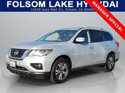 Used 2018 Nissan Pathfinder SL