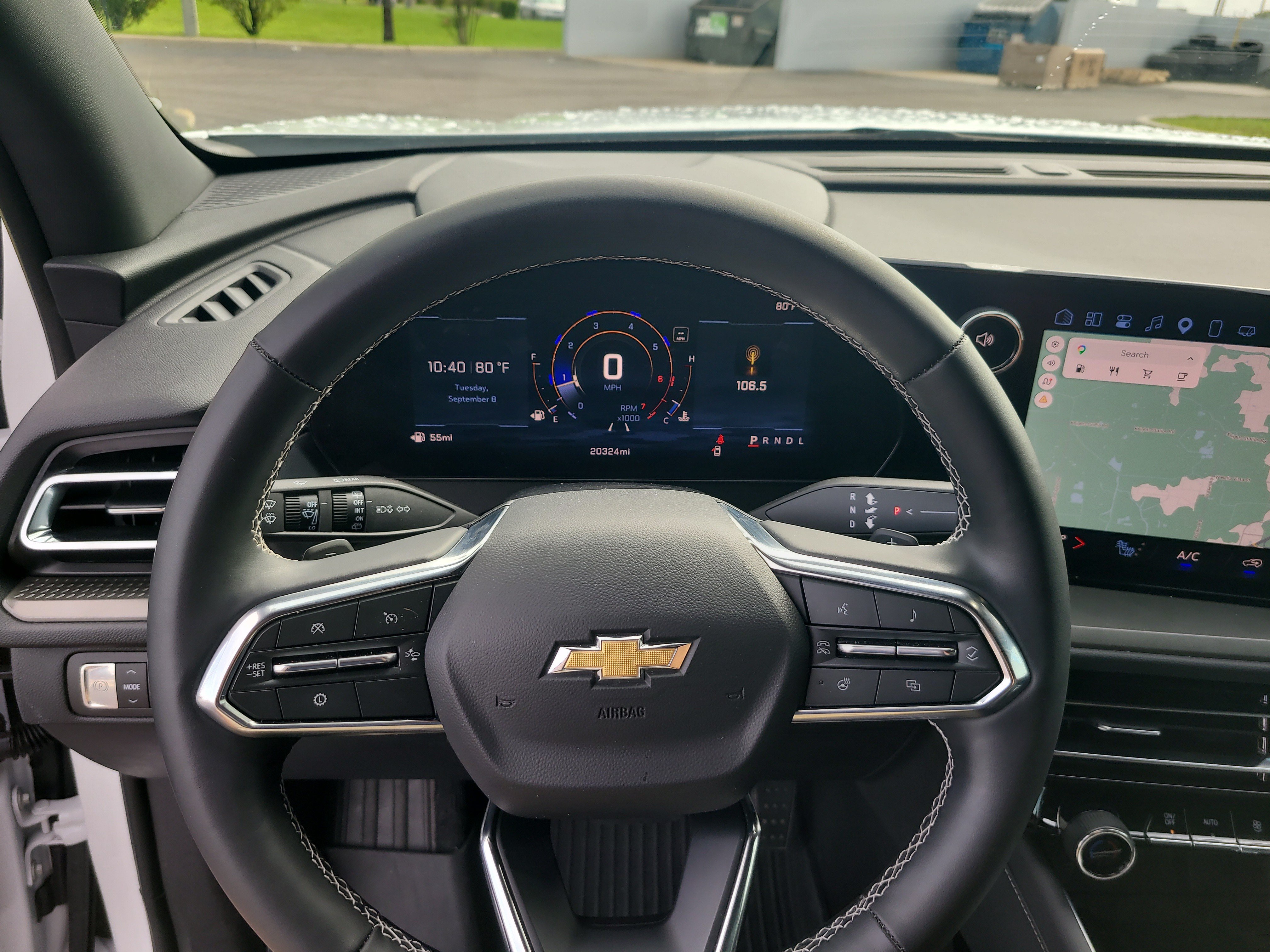 Used 2025 Chevrolet Traverse LT w/ Driver Confidence Package FWD image 26
