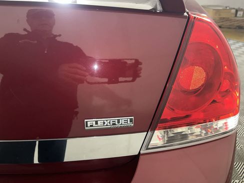 Used 2008 Chevrolet Impala LT w/ Luxury Edition Package image 12