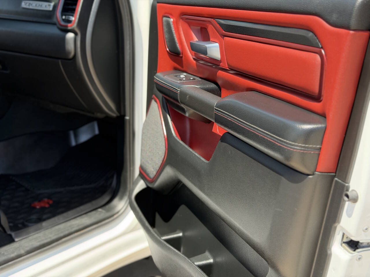 Used 2019 RAM 1500 Rebel w/ Rebel Level 2 Equipment Group AWD/4WD image 17