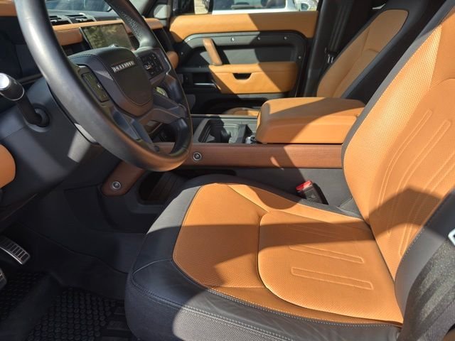 Used 2023 Land Rover Defender 130 X AWD/4WD image 10