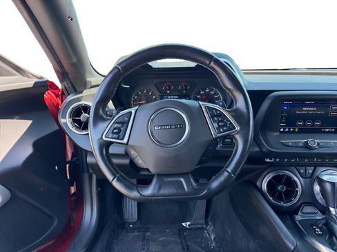 Used 2020 Chevrolet Camaro LT RWD image 12