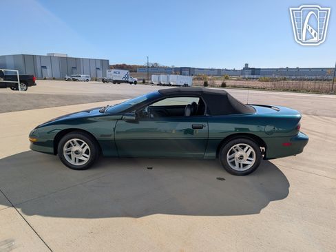 Used 1996 Chevrolet Camaro Z28 image 5