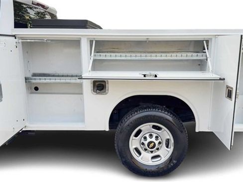 Used 2021 Chevrolet Silverado 2500 W/T w/ WT Convenience Package image 10