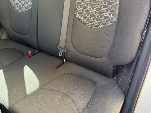 Used 2010 Kia Soul + w/ Audio Pkg FWD image 14