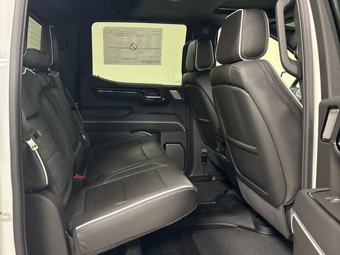 New 2026 GMC Sierra 1500 AT4X image 38