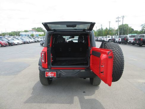Used 2024 Ford Bronco Wildtrak AWD/4WD image 7