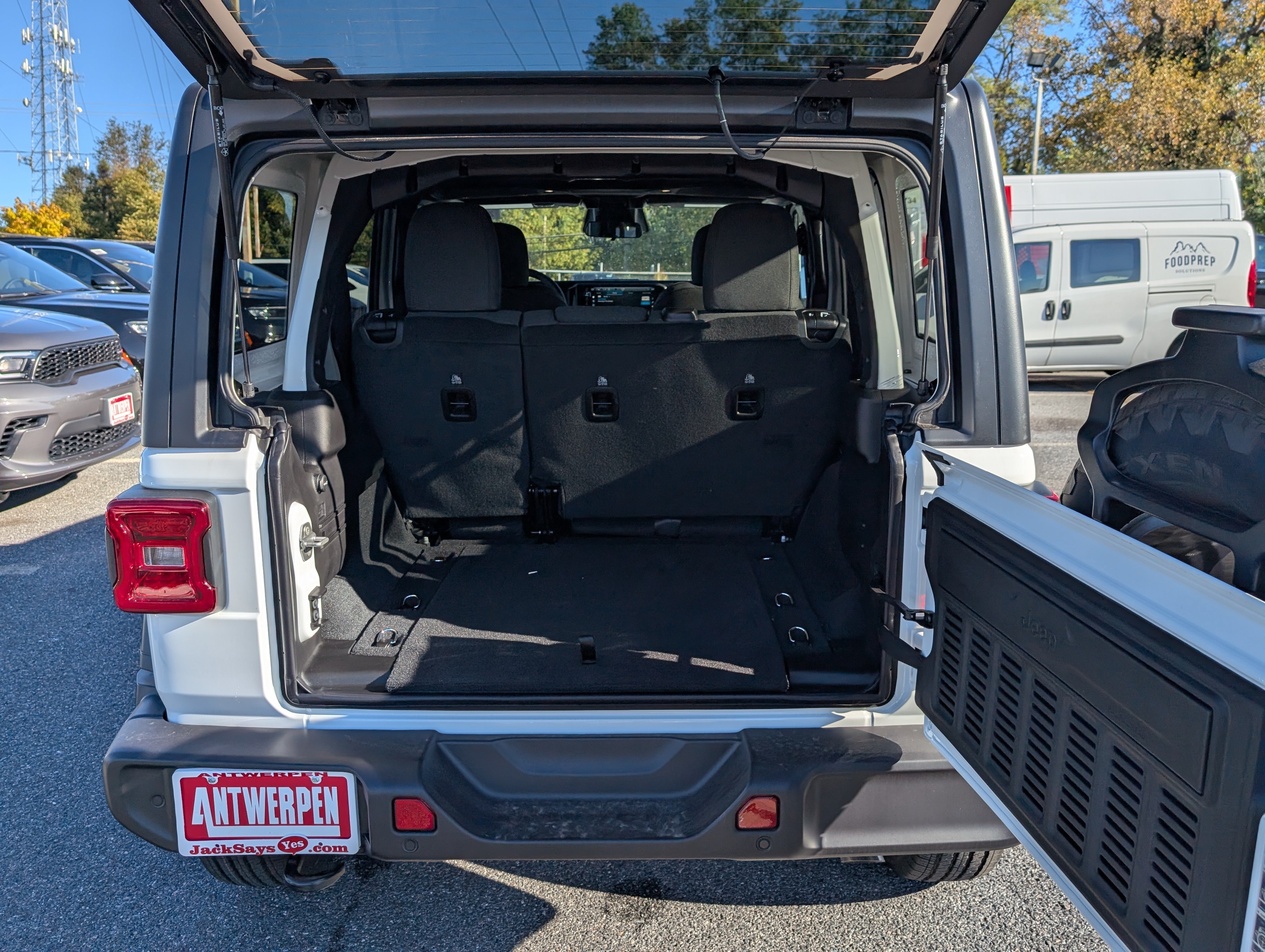 New 2026 Jeep Wrangler Unlimited Sport AWD/4WD image 11