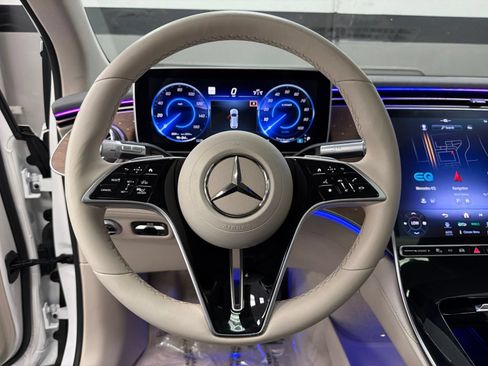 Used 2023 Mercedes-Benz EQS 450+ SUV w/ AMG Line Exterior Package image 28