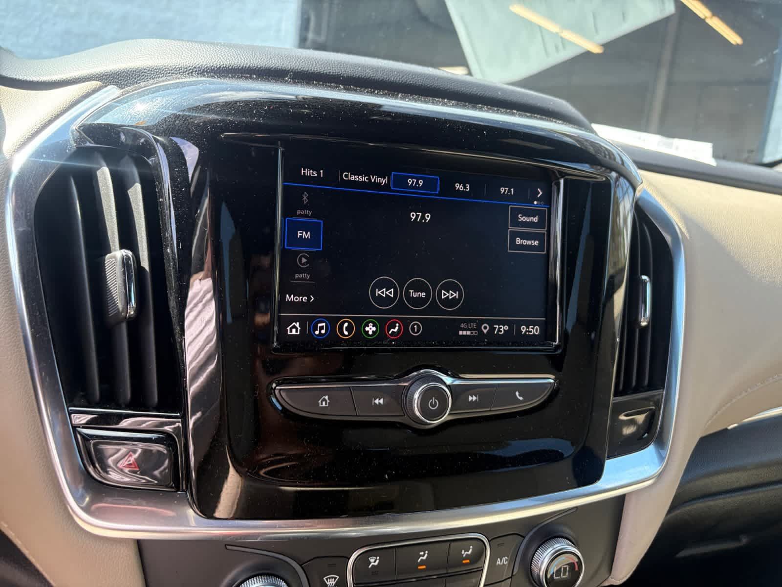 Used 2023 Chevrolet Traverse LS AWD/4WD image 24