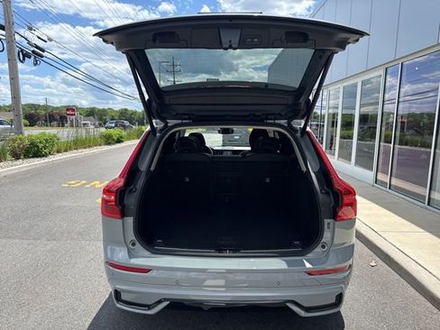 Certified 2025 Volvo XC60 B5 Plus AWD/4WD image 11