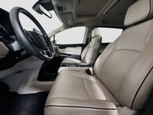 Used 2026 Honda Odyssey Touring image 22