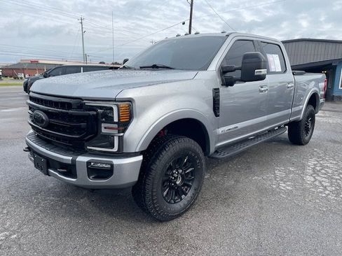 Used 2020 Ford F250 Lariat image 1