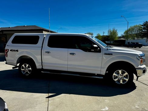 Used 2018 Ford F150 XLT w/ Equipment Group 301A Mid image 4