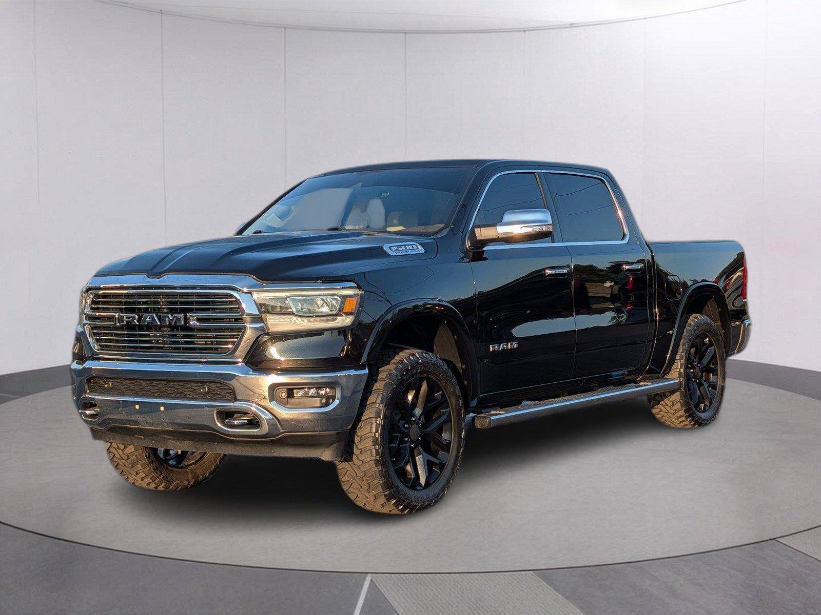 Used 2021 RAM 1500 Laramie AWD/4WD image 1