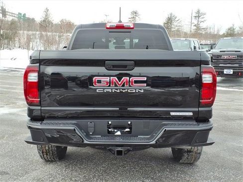 New 2026 GMC Canyon Elevation image 5