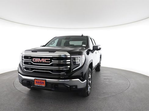 Used 2023 GMC Sierra 1500 SLT image 4