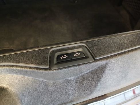 Used 2022 BMW X7 M50i w/ Luxury Seating Package AWD/4WD image 26