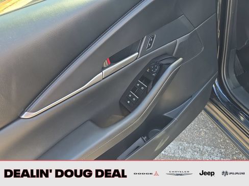 Used 2025 MAZDA CX-30 AWD 2.5 S w/ Select Sport Pkg image 11