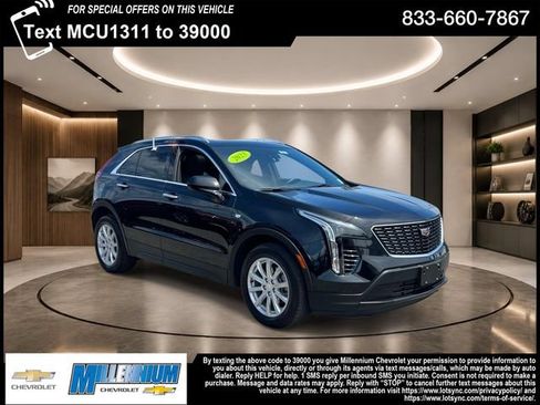 Certified 2023 Cadillac XT4 Luxury w/ Cold Weather Package AWD/4WD image 1
