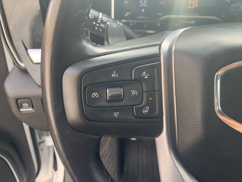 Used 2022 GMC Sierra 1500 Elevation image 23