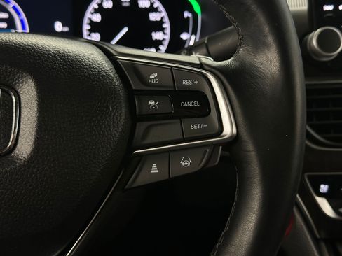 Certified 2022 Honda Accord Touring image 29