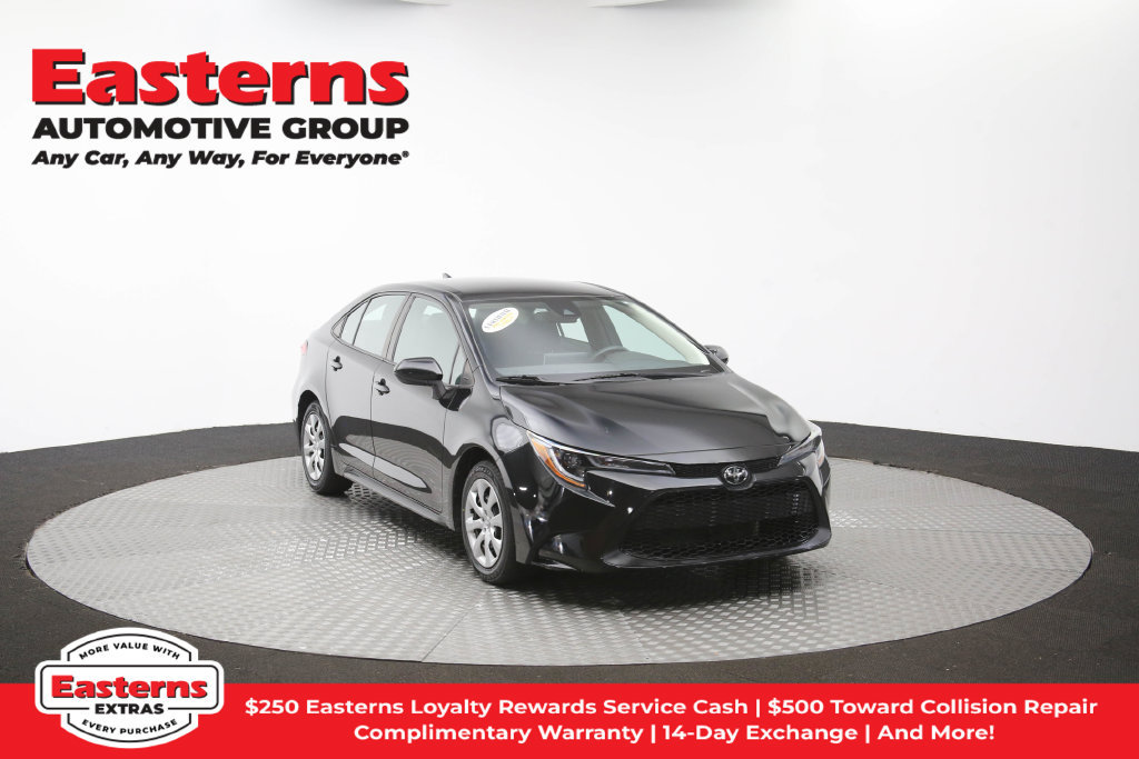 Used 2021 Toyota Corolla LE w/ Carpet Mat Package (TMS) FWD image 53