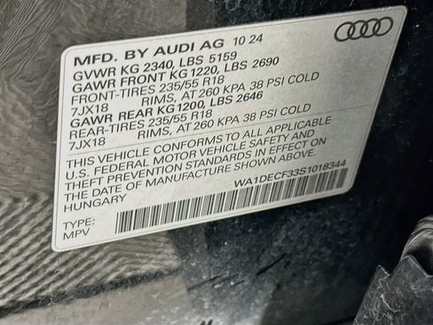 Used 2025 Audi Q3 2.0T Premium AWD/4WD image 12